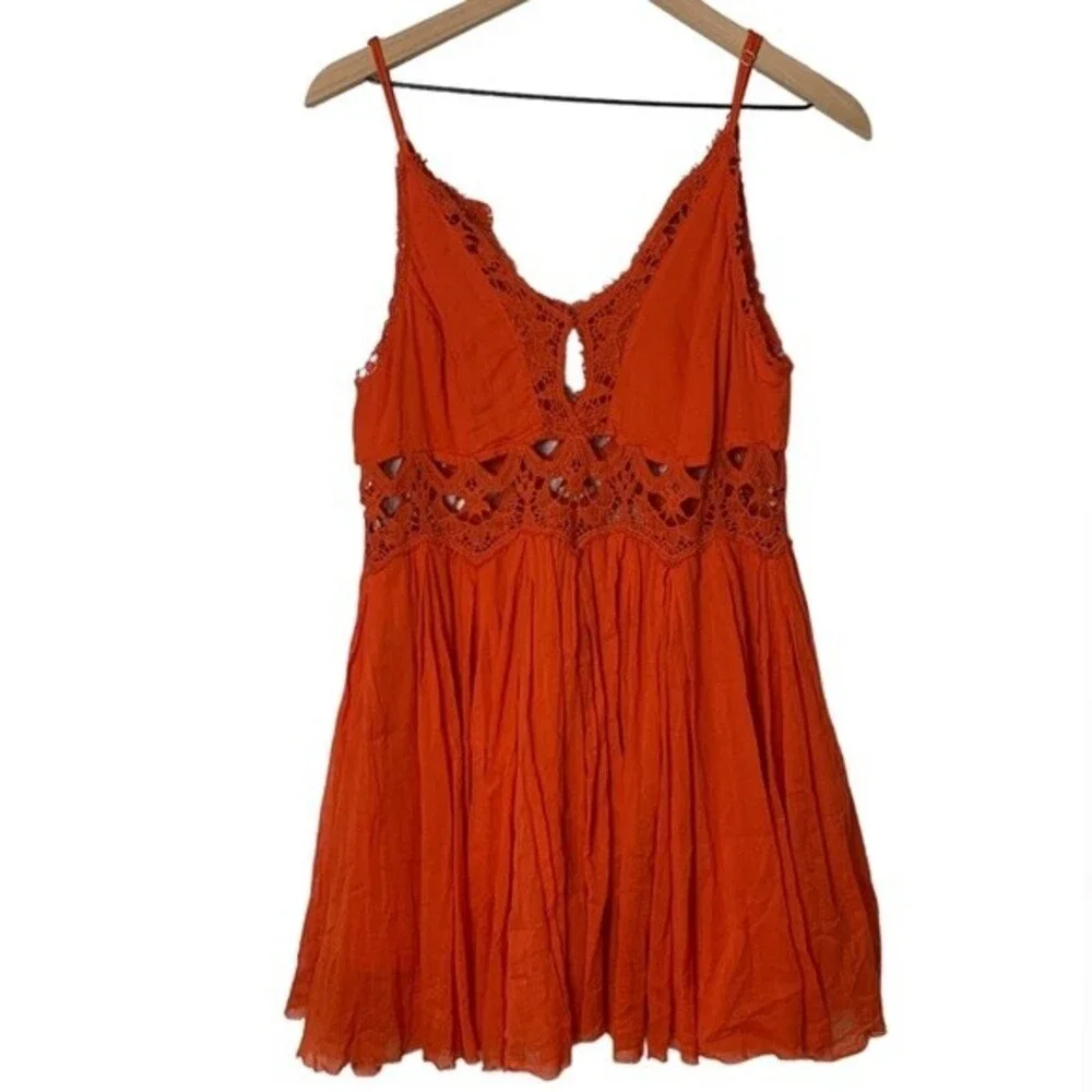 NWOT Free People One Coast to Cove Mini Dress in Red Orange. Size Small